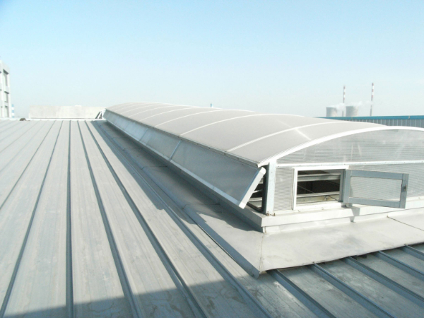 圆拱型排烟天窗