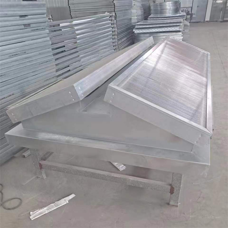 三角型排烟天窗